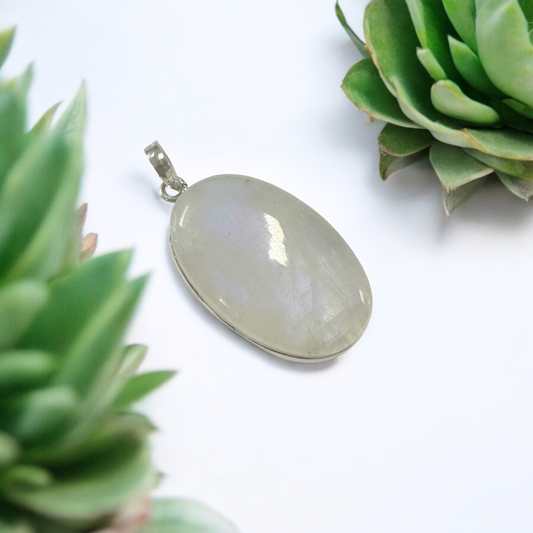 Rainbow Moonstone Oval Silver Pendant