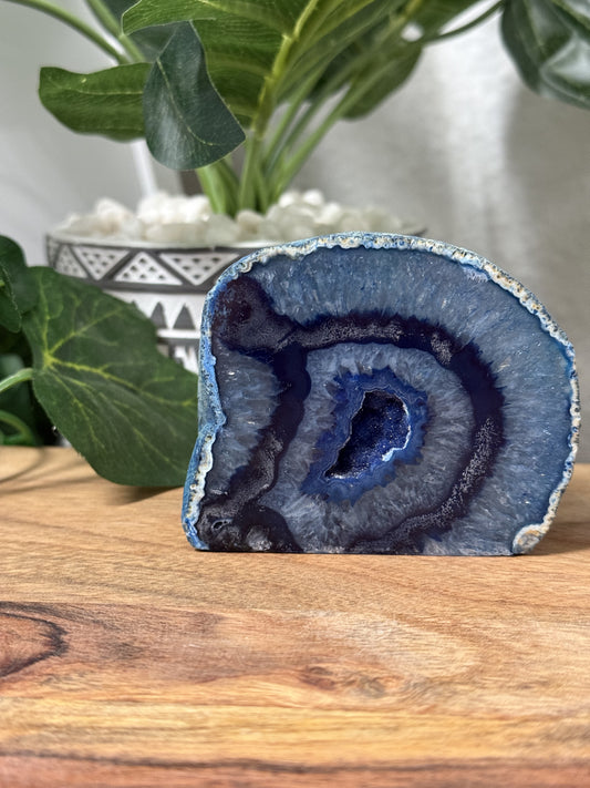 Blue Agate Cut Base