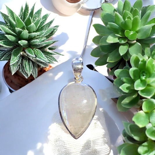Rainbow Moonstone Pendant in Silver