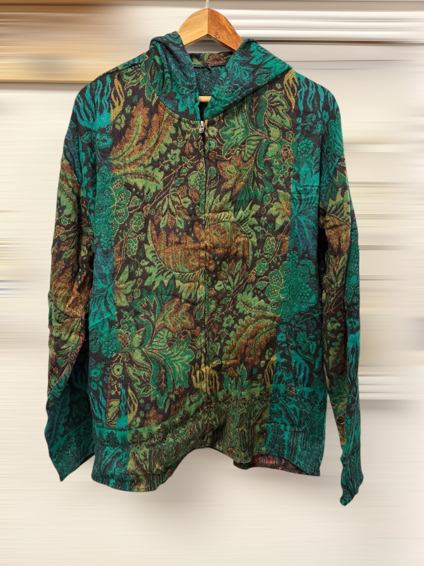 Hooded Jacket Zipped