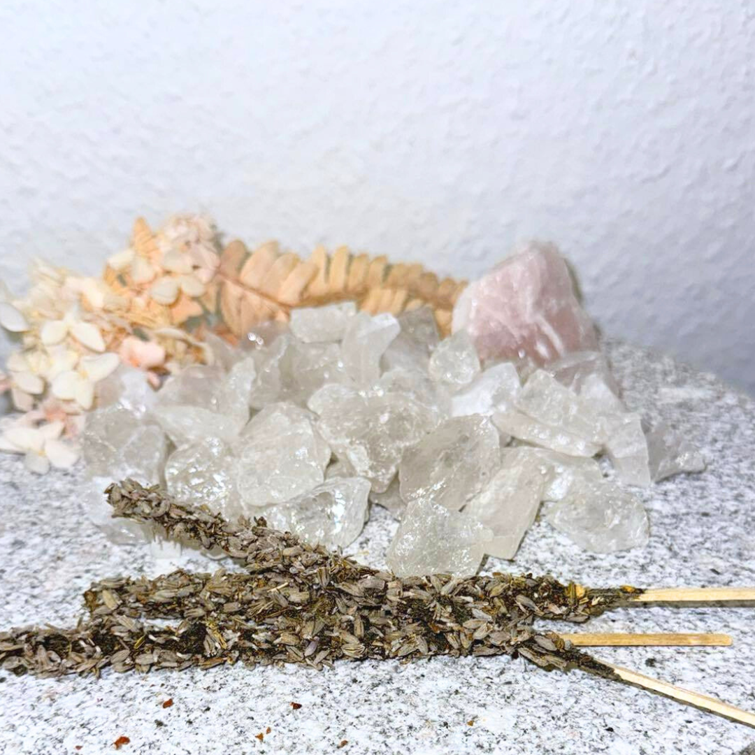 HERB INCENSE LAVENDER FLOWERS AND OLIBANUM