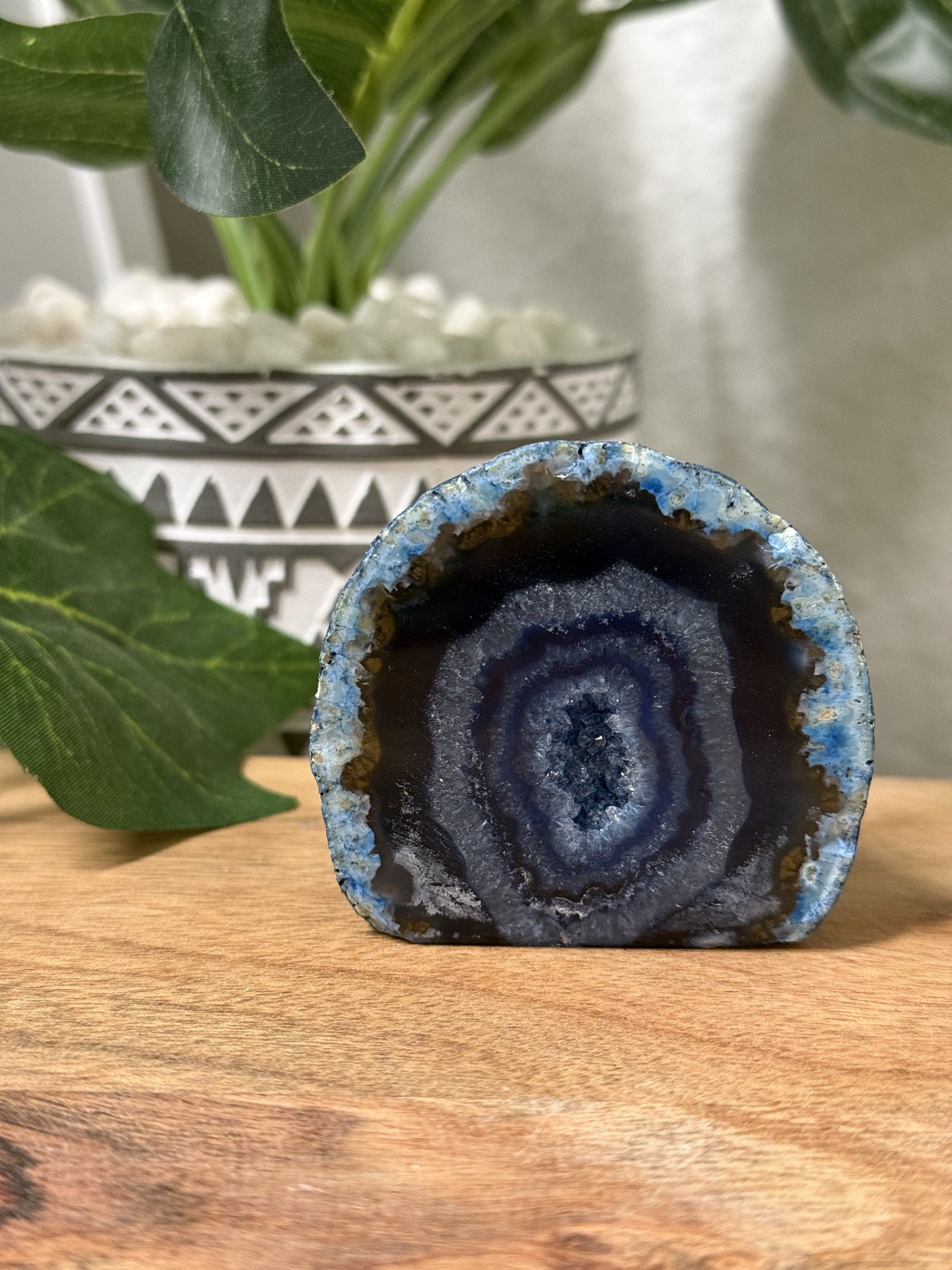 Blue Agate Cut Base
