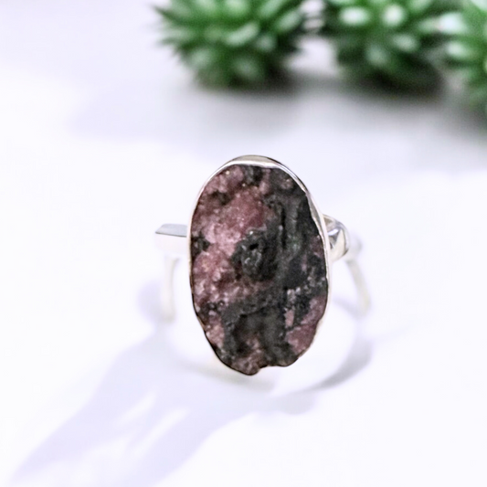 Pink Cobalto Calcite Ring in Silver