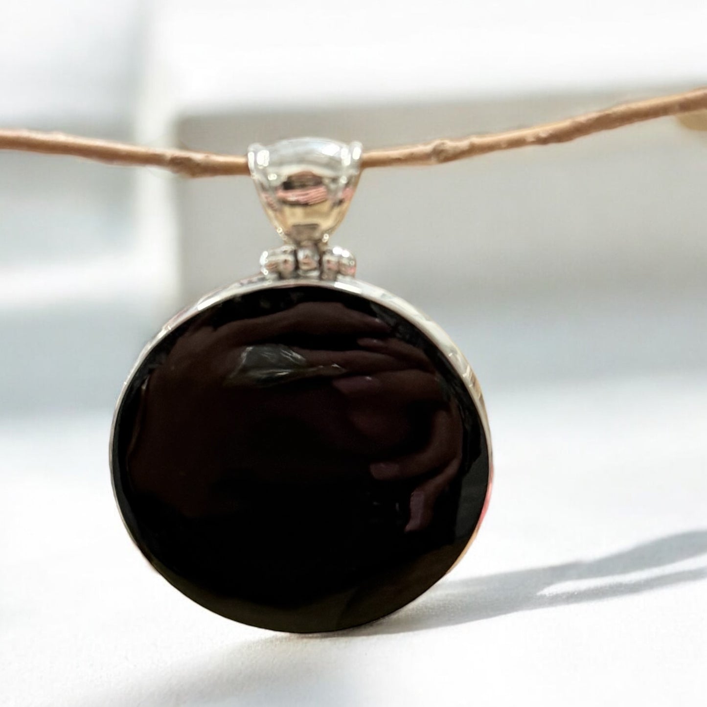 Power Shell Reversible Pendant Black Power Shell in Silver