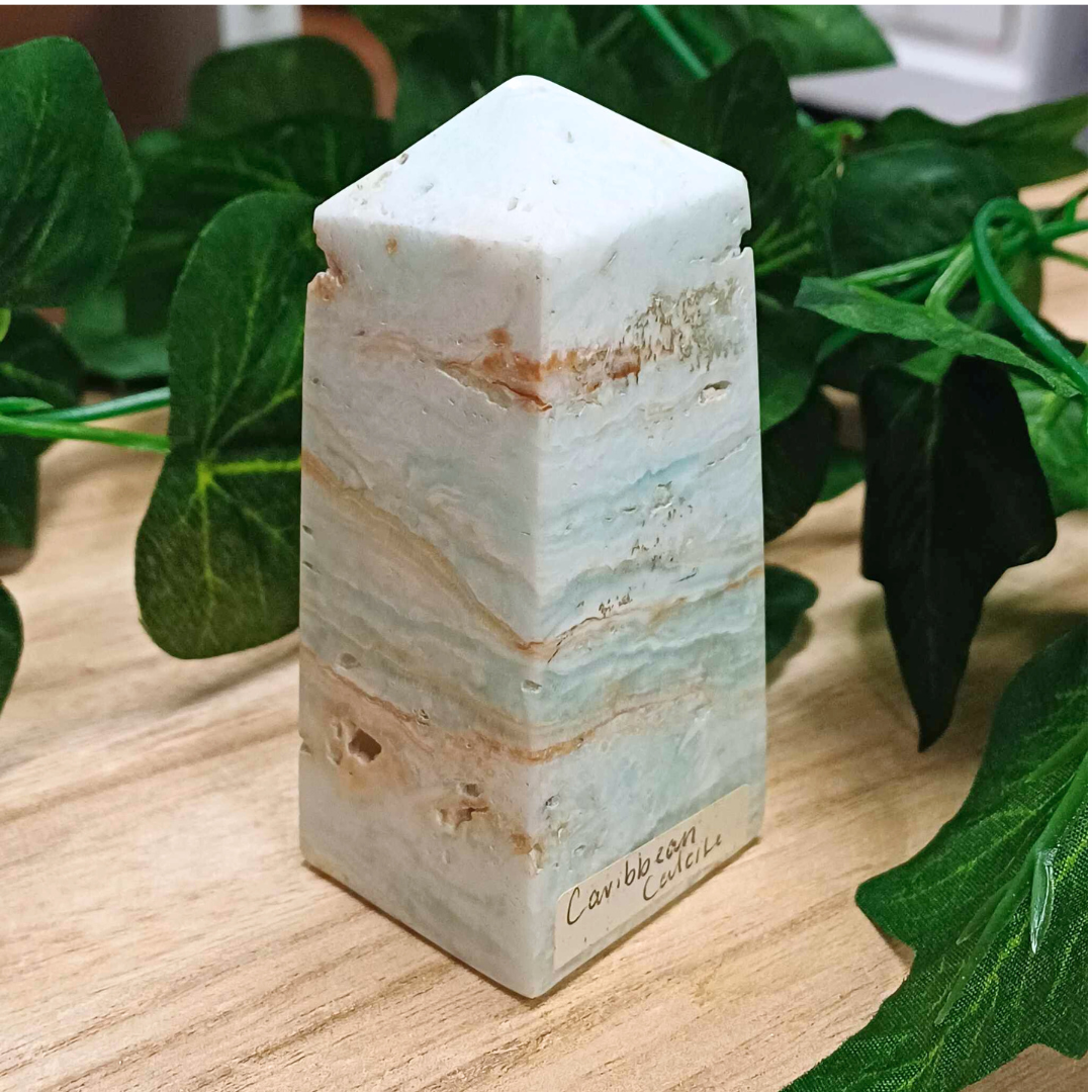 Caribbean Calcite Obelisk Tower 9.6cm