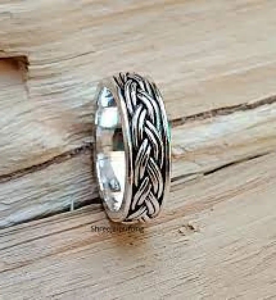 Meditation Rings in Silver Ring