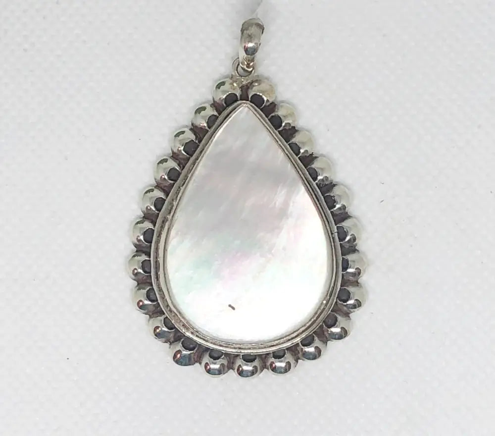 Mother of Pearl Silver Filagree Pendant Pendant
