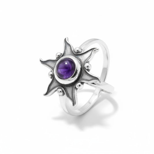 Amethyst Star Ring in Silver