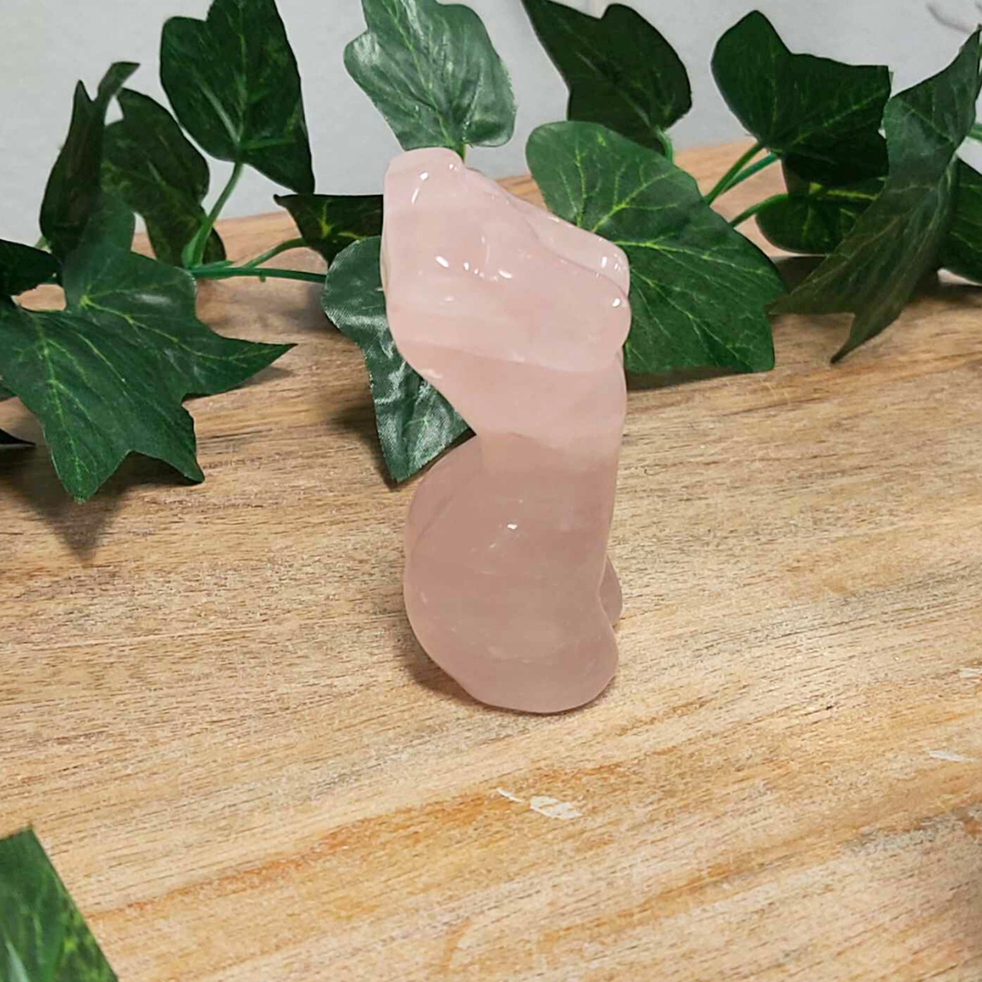 Rose Quartz Goddess Figure 027