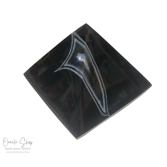 Black Agate Pyramids 001