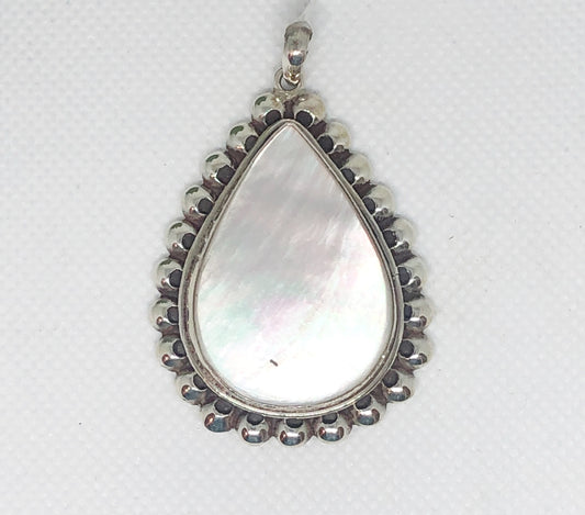 Mother of Pearl Silver Filagree Pendant
