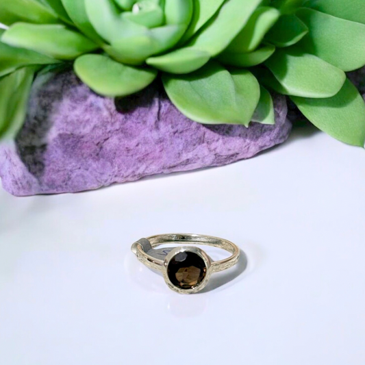 Amethyst Circle of Life Faceted Ring in Silver