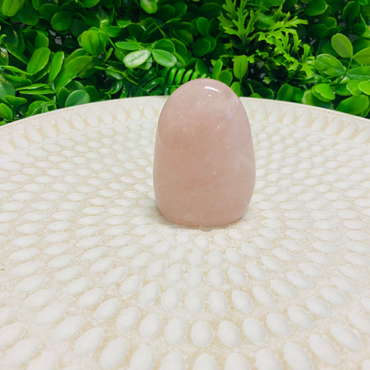 Rose Quartz Freeform 013