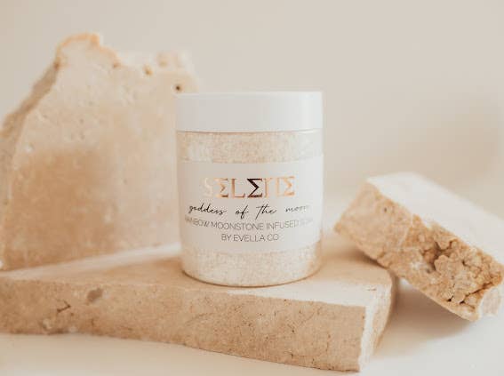SELENE | goddess of the moon | crystal infused bath soak