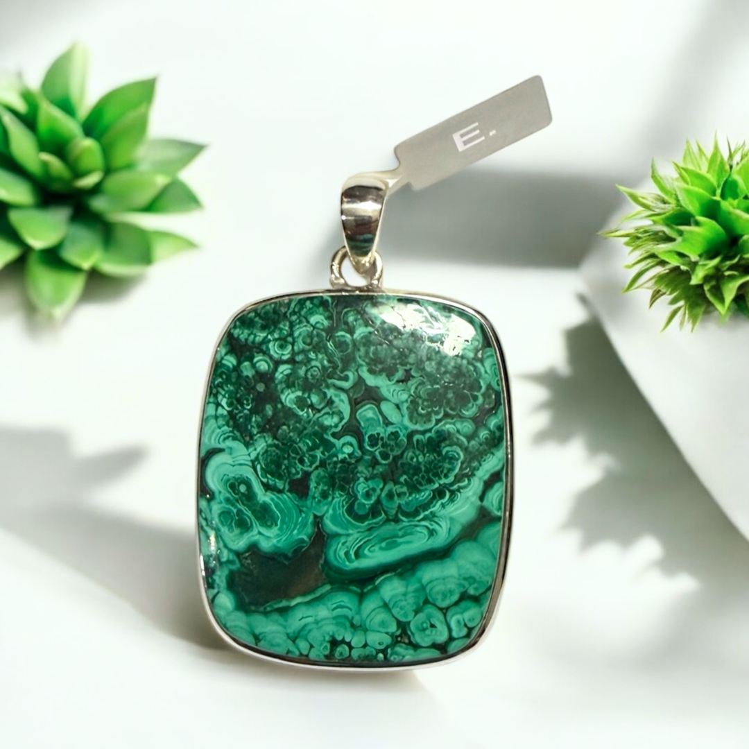 Malachite Square Pendant in Silver