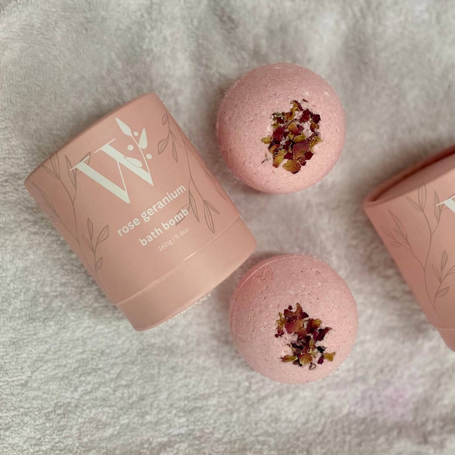 Bath Bombs - rounds: Rose geranium
