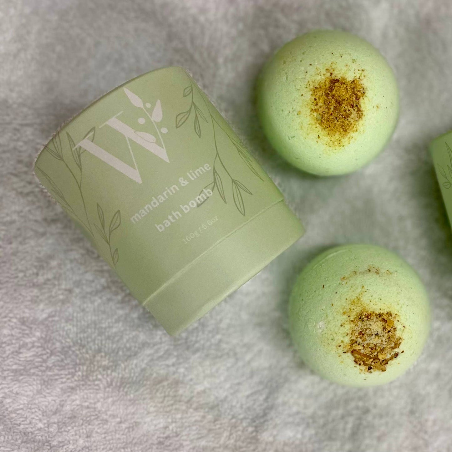 Bath Bombs - rounds: Mandarin & lime