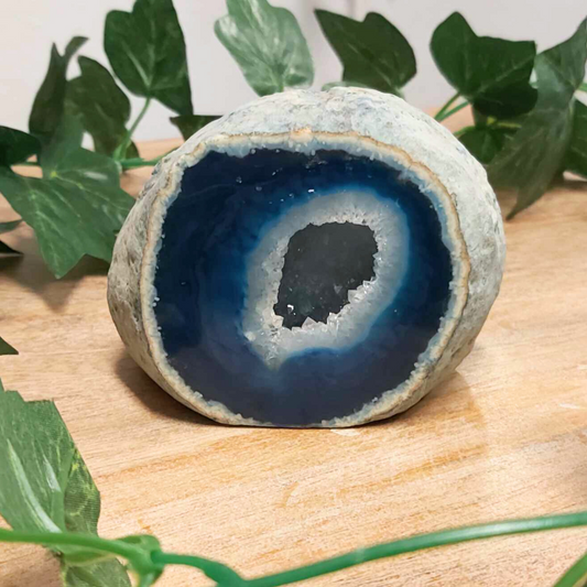 Blue Agate Geode with Druzy 001