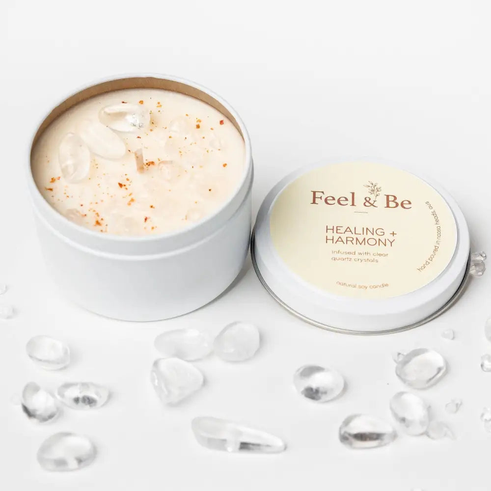 Clear Quartz Candle - HEALING AND HARMONY - Vanilla & Sandalwood: Glass (comes in a box) crystal candle