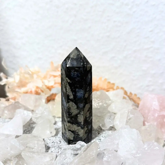 Llanite with Matrix Generators Towers 1 Crystal Individual points