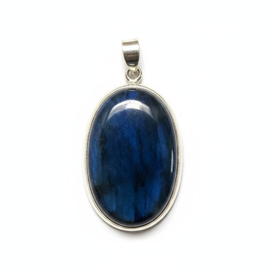 Labradorite Oval Silver Pendant