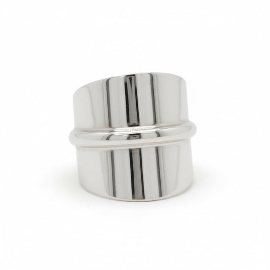 Silver Hammered Ring ~ Soul