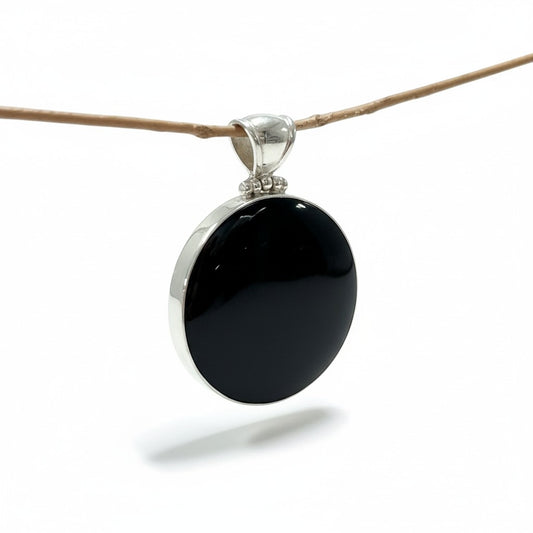 Power Shell Reversible Pendant Black Power Shell in Silver