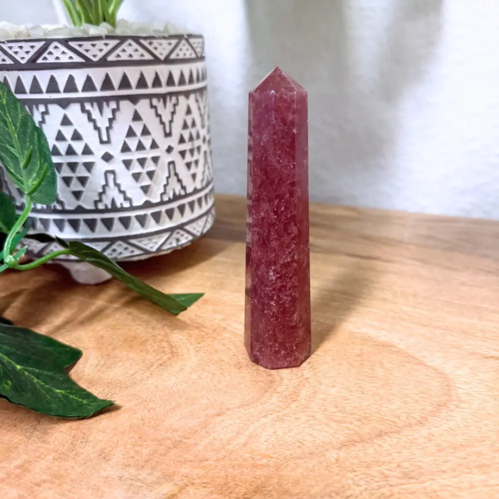 Strawberry Quartz Point 03