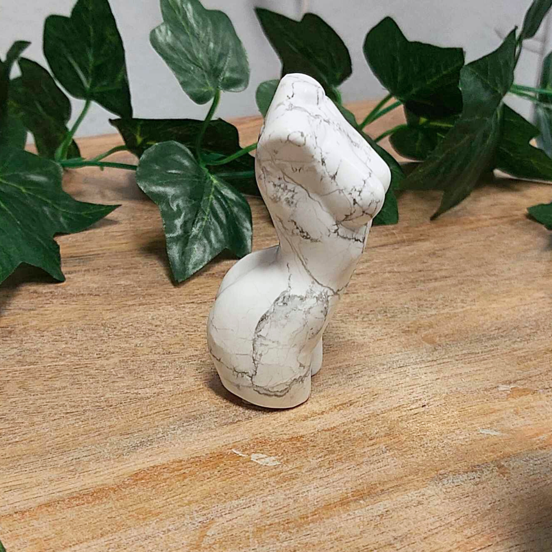 White Howlite Goddess Figure 002