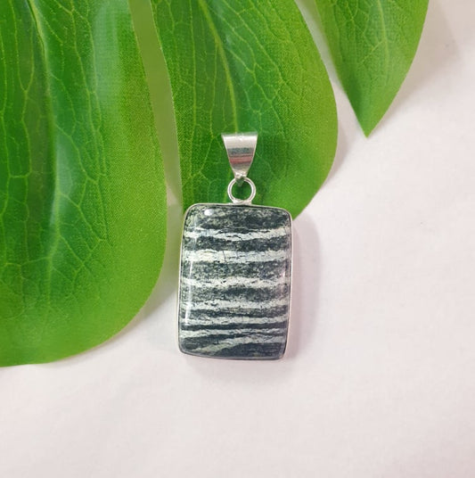 Serpentine Rectangle Pendant