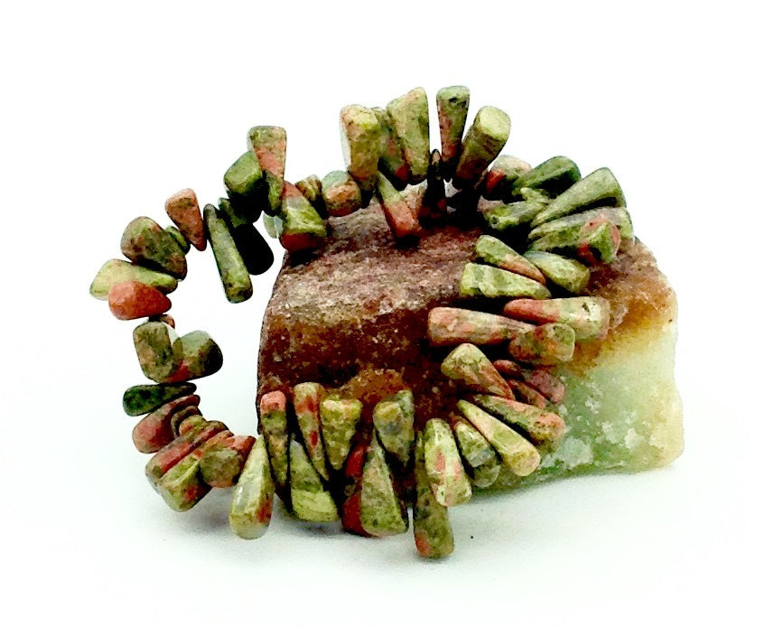 Unakite Jasper Tooth Chip Bracelet