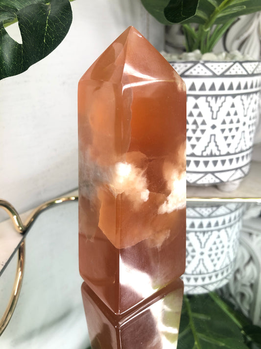 Amber Calcite Obelisk 001